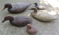 Decorative ducks that Include: Brass Style, Wood,