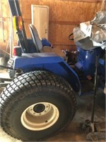 New Holland Tractor TC30, Serial No. YL327862;