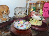 Group of small animal figurines & other