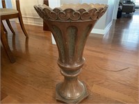 SOUTHERN LIVING AT HOME VASE 23"
