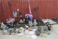 Large Group of of Garden Items and Décor.