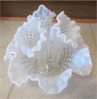 Decorative Hobnail Epergne Flower Bowl.