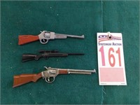 3 Mini Toy Rifles