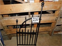 Wrought Iron Fence Piece (Bsmnt)