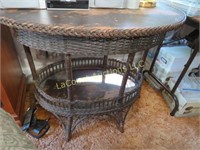 antique wicker oval table