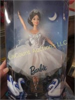 1997 Barbie Swan Lake doll in box