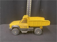 Vintage Tonka Toy Dump Truck