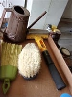 WATERING CAN, BRUSHES, THERMOTER, ONION HEAD