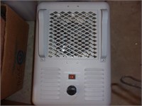 PORTABLE ELECTRIC HEATER RIVAL