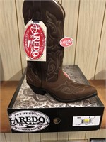 New Laredo Ladies Boots size 8M style 5404