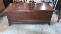 Lane Furniture Mahogany Cedar Lined Chest Excellen