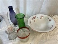 Vintage Porcelain Wash Bowl & 5 Vases
