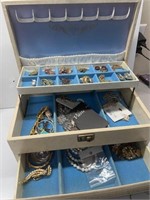 Vintage Jewelry Box w/ 38pc Costume Jewelry