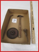 ANTIQUE TOOLS - CROWBAR - HAMMER - POINT