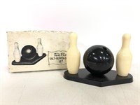 Vintage Ten Pin bowling shaker & sugar set
