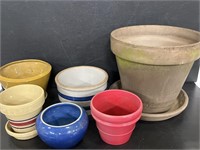 6 assorted clay pot planters