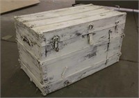 Vintage Trunk, Approx 39"x24"x20"