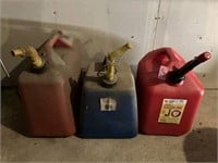 3 Plastic Gas Cans