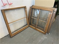Small Lot of Vintage Multi-Pane Wood Frame Windows