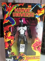 Vintage ToyBiz Marvel Universe Black Suit Spider