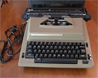 Sears The Graduate Typewriter