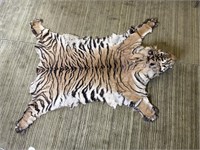 TIGER PELT ( MISSING TAIL )