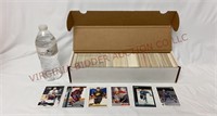NHL Hockey Cards ~ 800 Count Box FULL