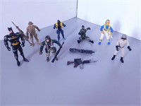 Lot de 7 figurines plastique incluant Batman