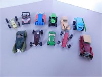 Lot de 11 voitures miniature, incl. 5 Hot Wheels
