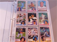 Cartable cartes (132) 1983 Topps Traded series