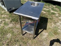 STAINLESS STEEL TABLE W/ SOUP WARMER