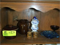 TOP SHELF OF CABINET VARIOUS CERAMIC ITEMS