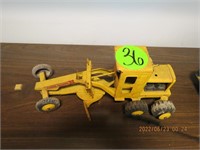 Power Grader Marx metal toy