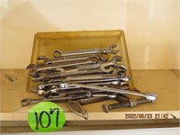 Box lot of Craftsman wrenches