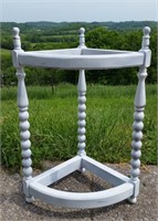 WHITE UMBRELLA  CANE STAND