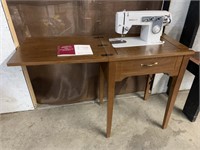 WHITE SEWING MACHINE MODEL 472 IN CABINET
