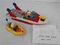 Vintage Lego Fireboat. Complete.