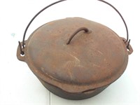Cast Iron Pot with lid