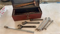 Toolbox w/tools