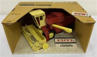 1968 Ertl Sperry Rand New Holland Combine