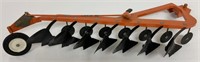 Ertl Seven Harrow Disc Plow