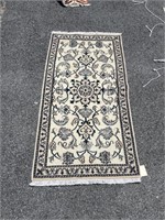 New Persian Nain  Handmade Rug 2'5" x 4'7"