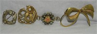 (4) Vintage Brooches/Pins