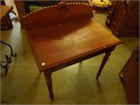 Antique Compact Vanity Table