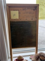 THE BRASS KING WOODEN WASHBOARD