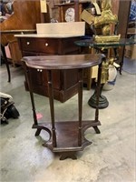 Vintage Wooden Side Table No Cracks Or Breaks