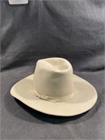 Size 5 Long Oval Western Hat W/ Stampede Strap