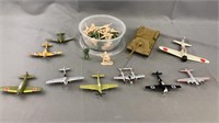 Die Cast Planes / Tank & Small Military Men