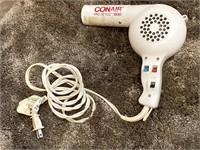 E1) Conair Pro Style 1500 Hair Blow Dryer. Works