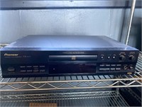 Pioneer Compact disc recorder PDR – 609